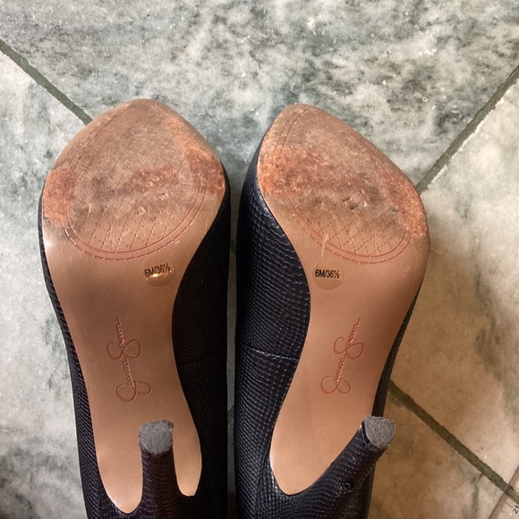 Black Jessica Simpson stilettos - Picture 7 of 8